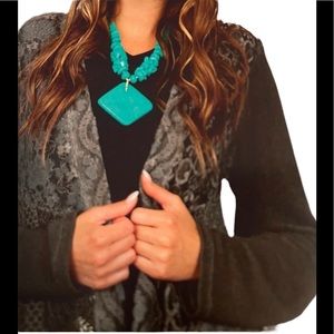 NWT. Sacred Threads Hand-Beaded Necklace. BL/BL. 219260